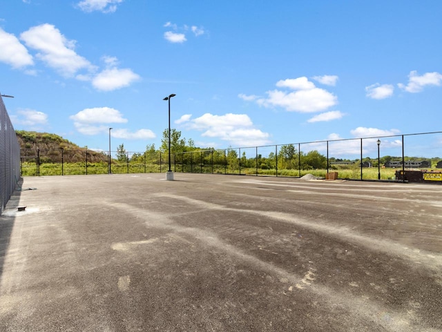 4163 E Hemlock Dr Unit 105, Oak Creek, WI 53154