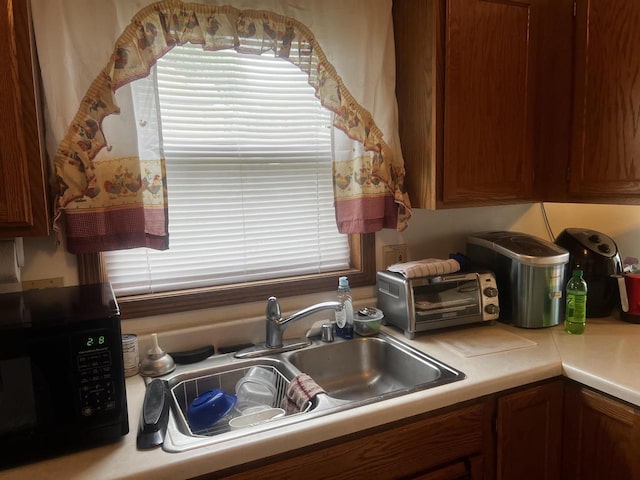 kitchen featuring sink