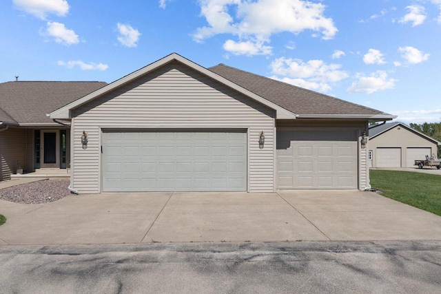 ranch-style house featuring a garage