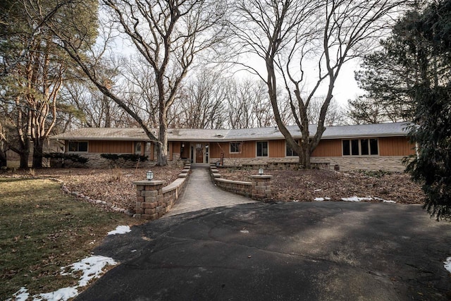 view of ranch-style home