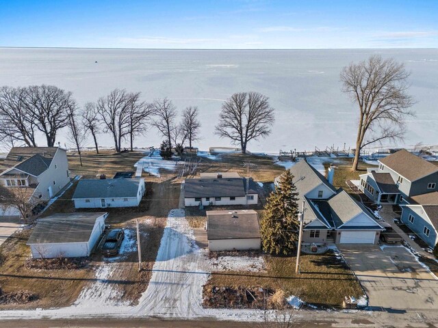 N9549 Bay Shore Ln, Luxemburg, WI 54217 - bird's eye view with a water view