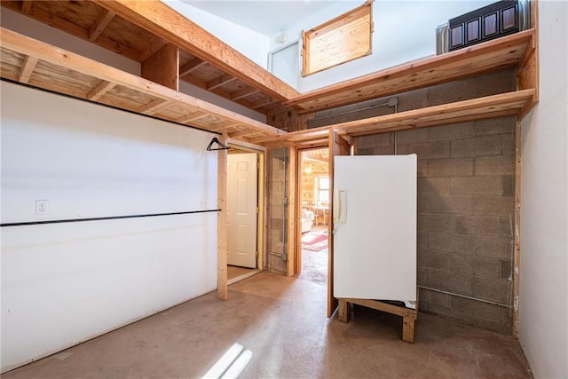 15035W Goss Rd, Hayward, WI 54843 - interior space with concrete flooring