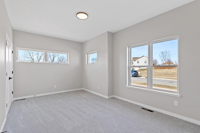 view of carpeted spare room