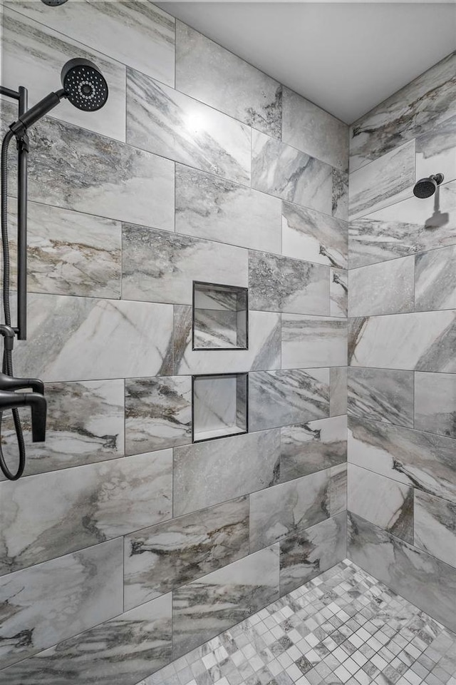 822 Westbridge Trl, Waunakee, WI 53597 - room details with a tile shower