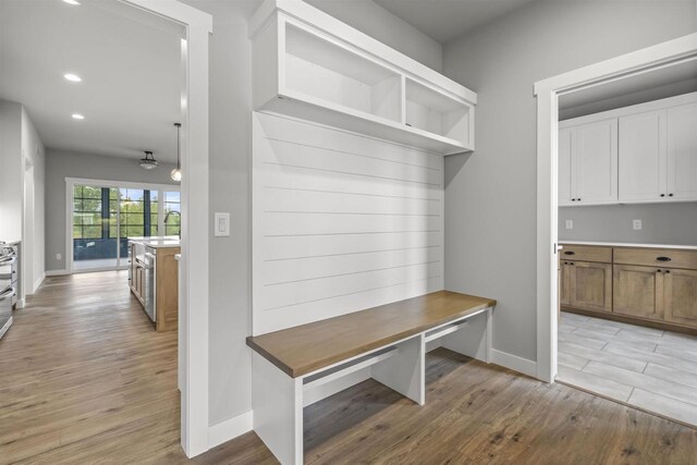 822 Westbridge Trl, Waunakee, WI 53597 - mudroom with light wood-type flooring