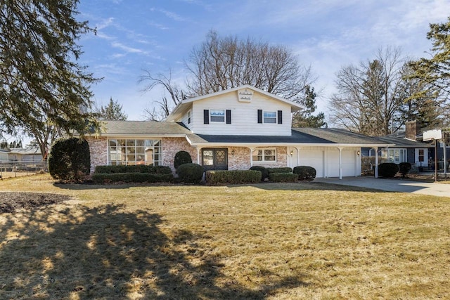 view of front facade with a garage, driveway, brick siding, and a front yard