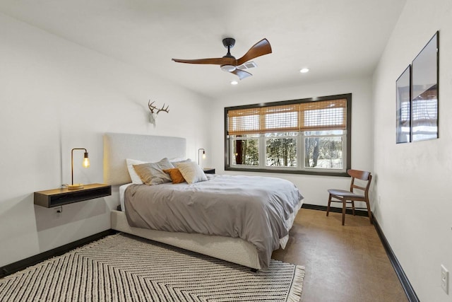 bedroom featuring ceiling fan