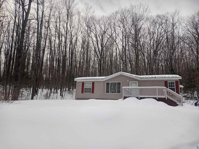 33315 State Highway 13, Bayfield, WI 54814 - manufactured / mobile home with a wooden deck