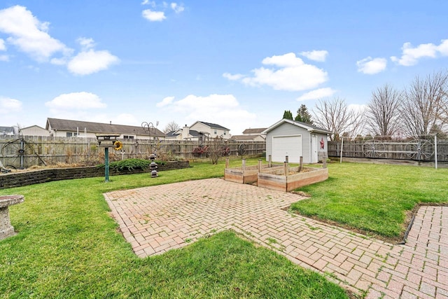 view of yard featuring a storage shed and a patio area