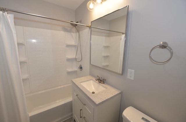 full bathroom featuring vanity, toilet, and shower / bath combo with shower curtain