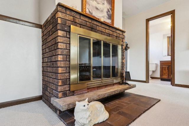 room details featuring carpet flooring