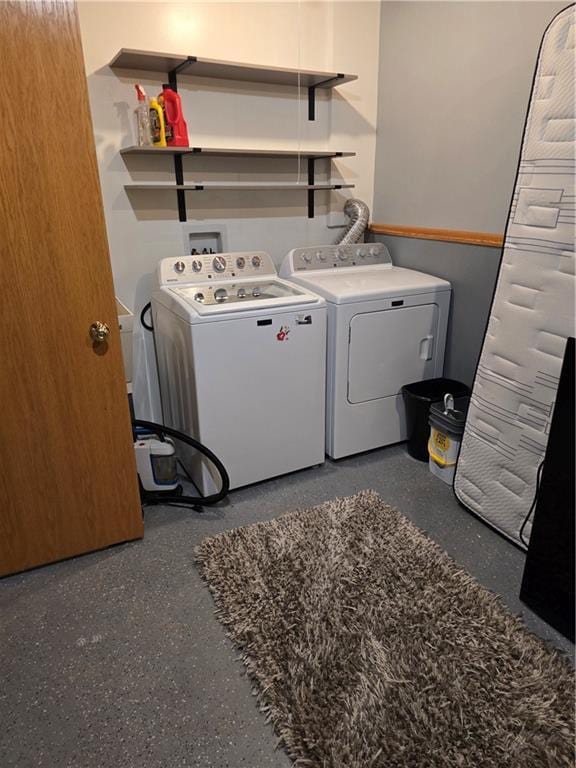 laundry room with laundry area and washer and dryer