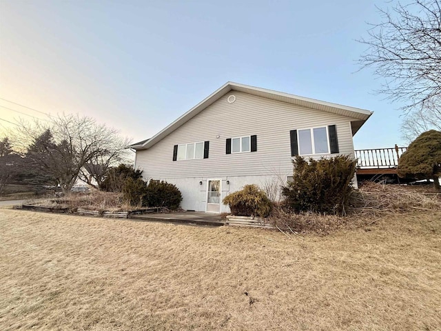 414 S Wisconsin St, Mineral Point, WI 53565 - view of side of home