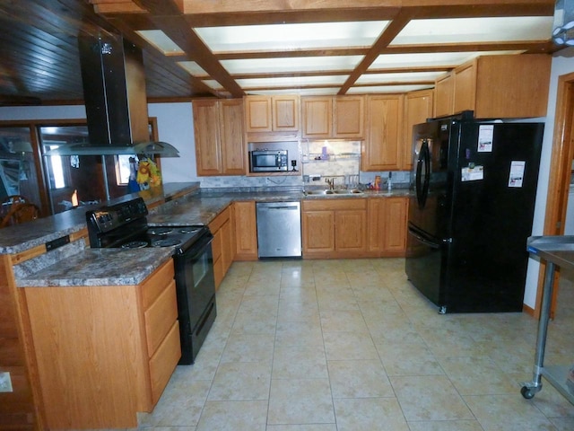 kitchen with black appliances, range hood, sink, light tile patterned floors, and dark stone counters