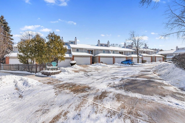 view of front property featuring a garage