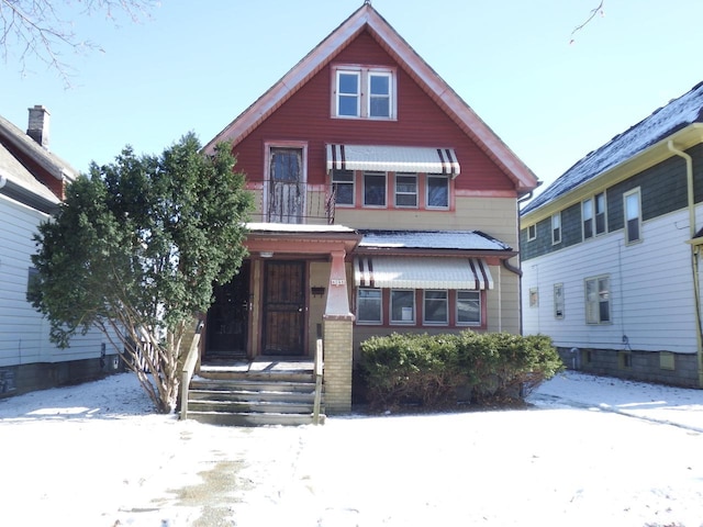 view of front of house