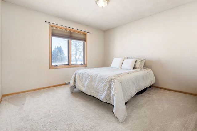 bedroom with carpet flooring