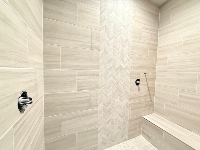 L146 Winn Dr, Waunakee, WI 53597 - full bath with a tile shower