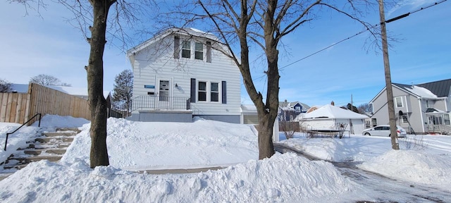 view of front of property