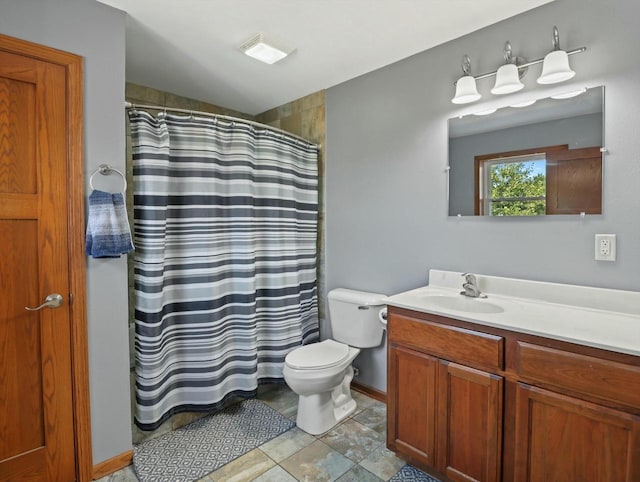 full bath featuring curtained shower, visible vents, vanity, and toilet