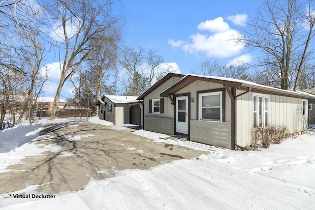 view of front of property with an attached garage