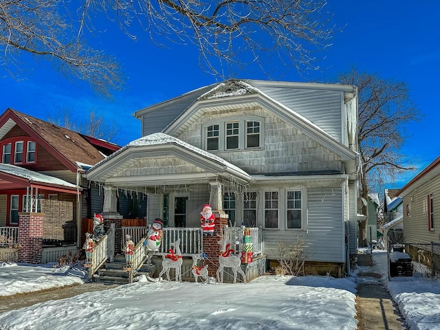 view of front facade featuring a porch