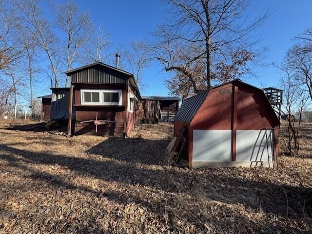 E7478 Hinkst Hollow Rd, Viroqua, WI 54665 - view of outbuilding featuring an outdoor structure