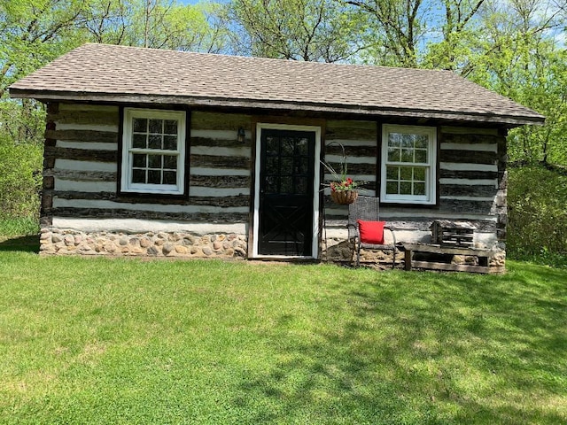 view of outdoor structure