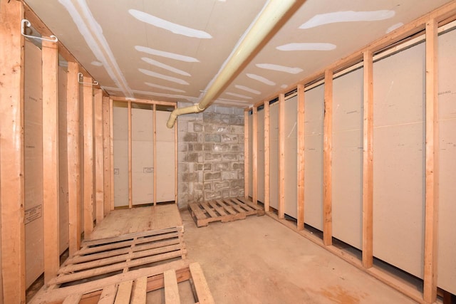 view of unfinished basement