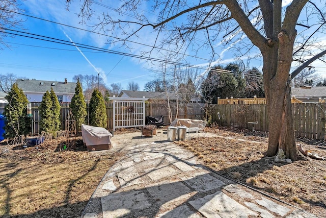 view of yard with fence