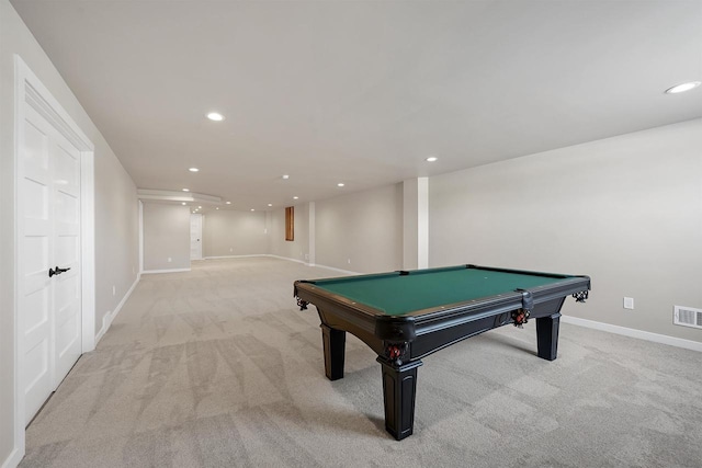 playroom featuring recessed lighting, light colored carpet, billiards, and baseboards