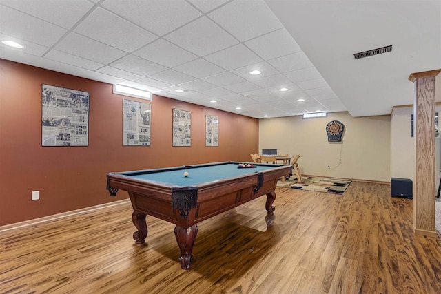 rec room with pool table, visible vents, wood finished floors, a drop ceiling, and baseboards