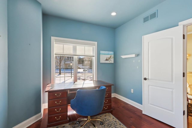 office with dark wood-style floors, recessed lighting, visible vents, and baseboards