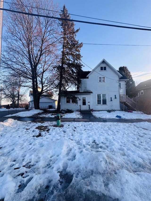 view of front of home