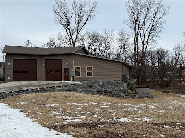 view of front facade with an attached garage