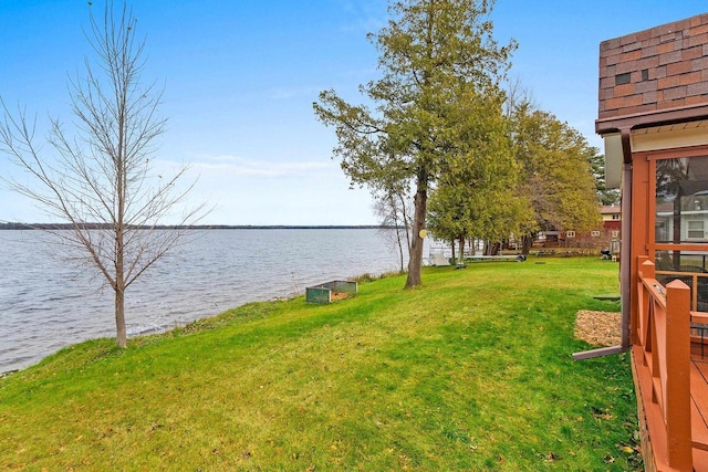 view of yard with a water view