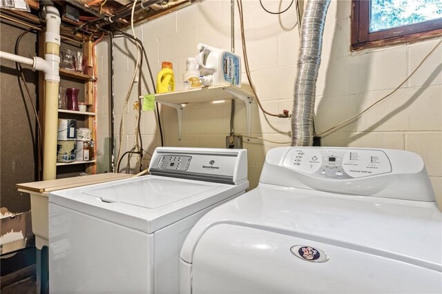 115 Pine Crest Rd, Balsam Lake, WI 54810 - washroom featuring laundry area and separate washer and dryer