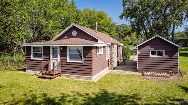 view of outbuilding with an outbuilding