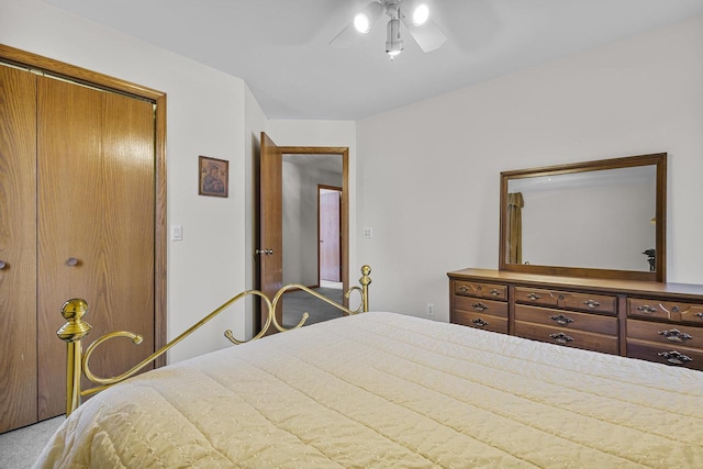 bedroom featuring a ceiling fan