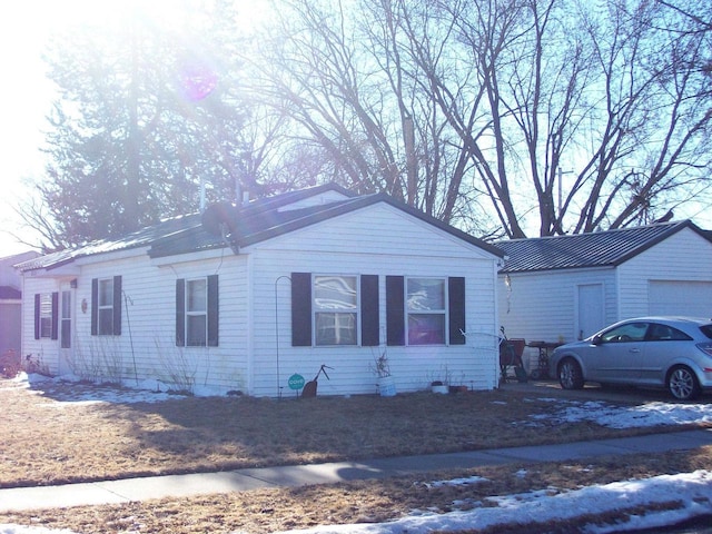 800 Thompson St, Portage, WI 53901 - view of single story home