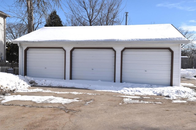 view of detached garage