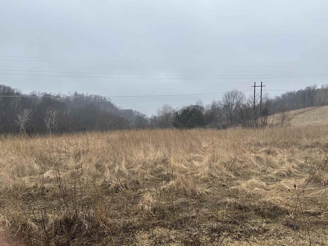 3707 S Eckart St, Genoa, WI 54632