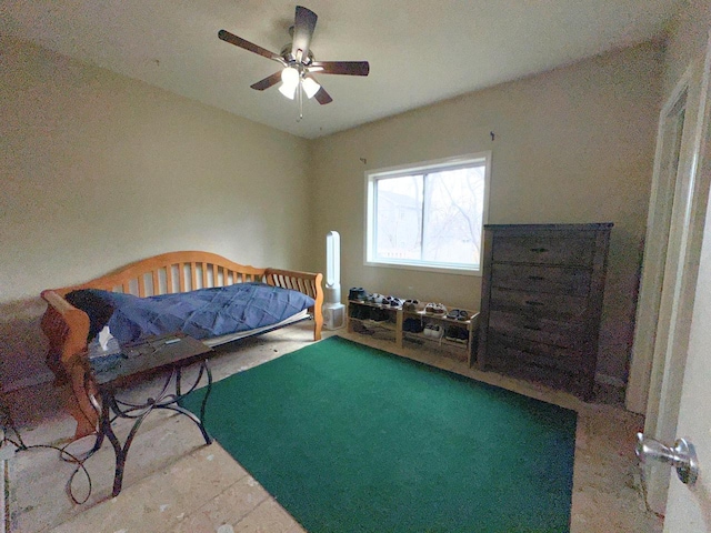 bedroom featuring a ceiling fan