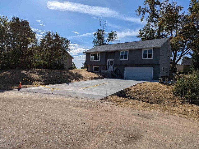 E11617 Pen-Marc Ct, Baraboo, WI 53913 - split foyer home with a garage and driveway