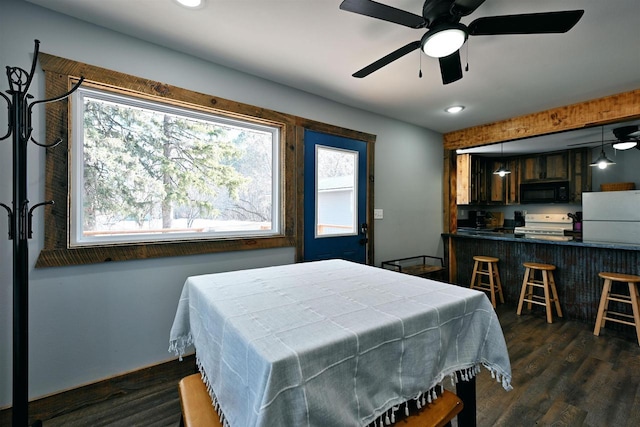 bedroom with recessed lighting, a ceiling fan, dark wood-type flooring, and freestanding refrigerator