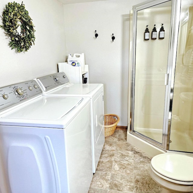 N3820 Fairwood Rd, Reeseville, WI 53579 - washroom featuring washer and clothes dryer