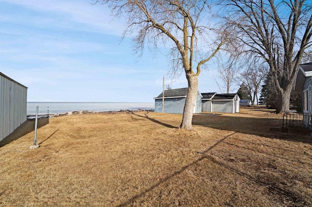 N8648 Linden Beach Rd, Fond Du Lac, WI 54937 - view of grassy yard featuring a water view
