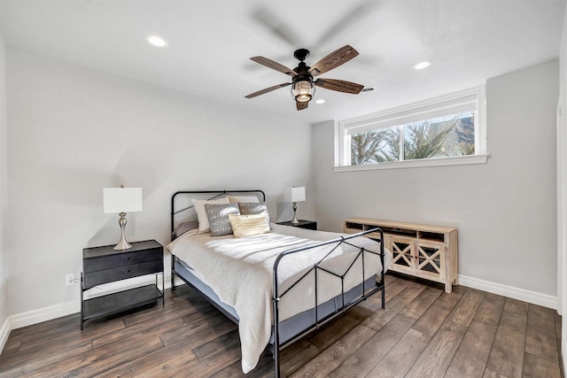 bedroom with recessed lighting, baseboards, and hardwood / wood-style floors