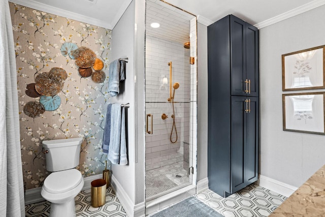 full bathroom featuring toilet, ornamental molding, a shower stall, baseboards, and wallpapered walls