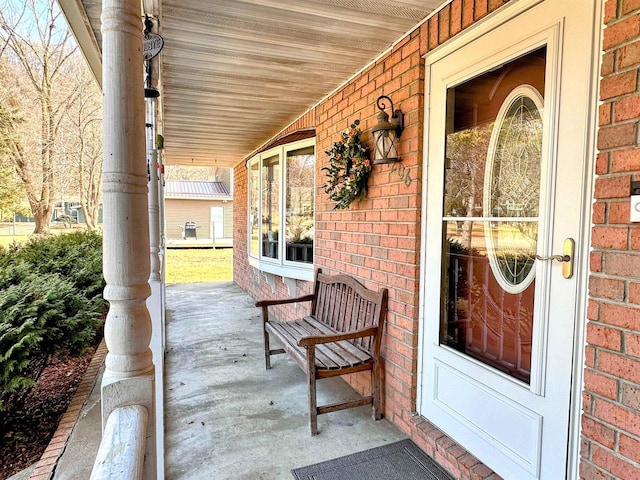 view of patio / terrace with covered porch